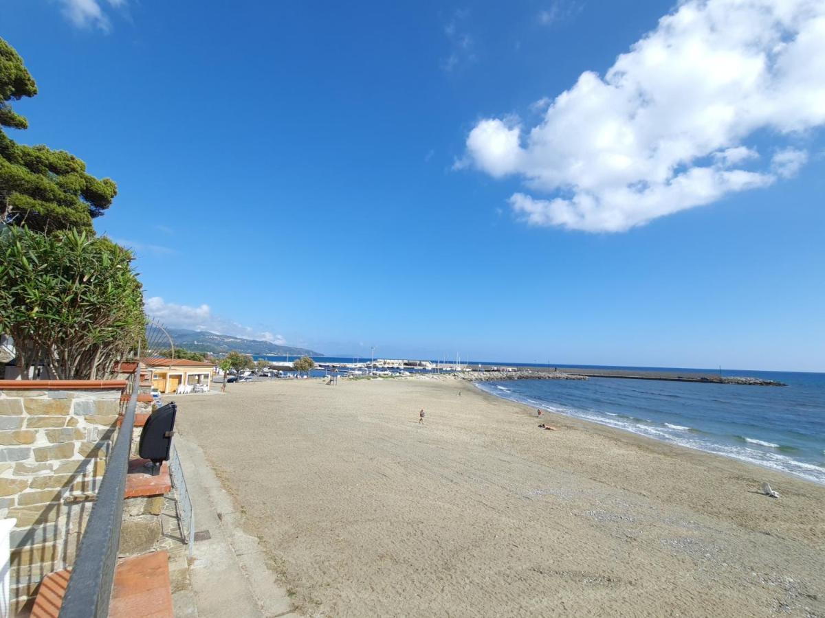 Villa Martina Mare Casal Velino Eksteriør bilde